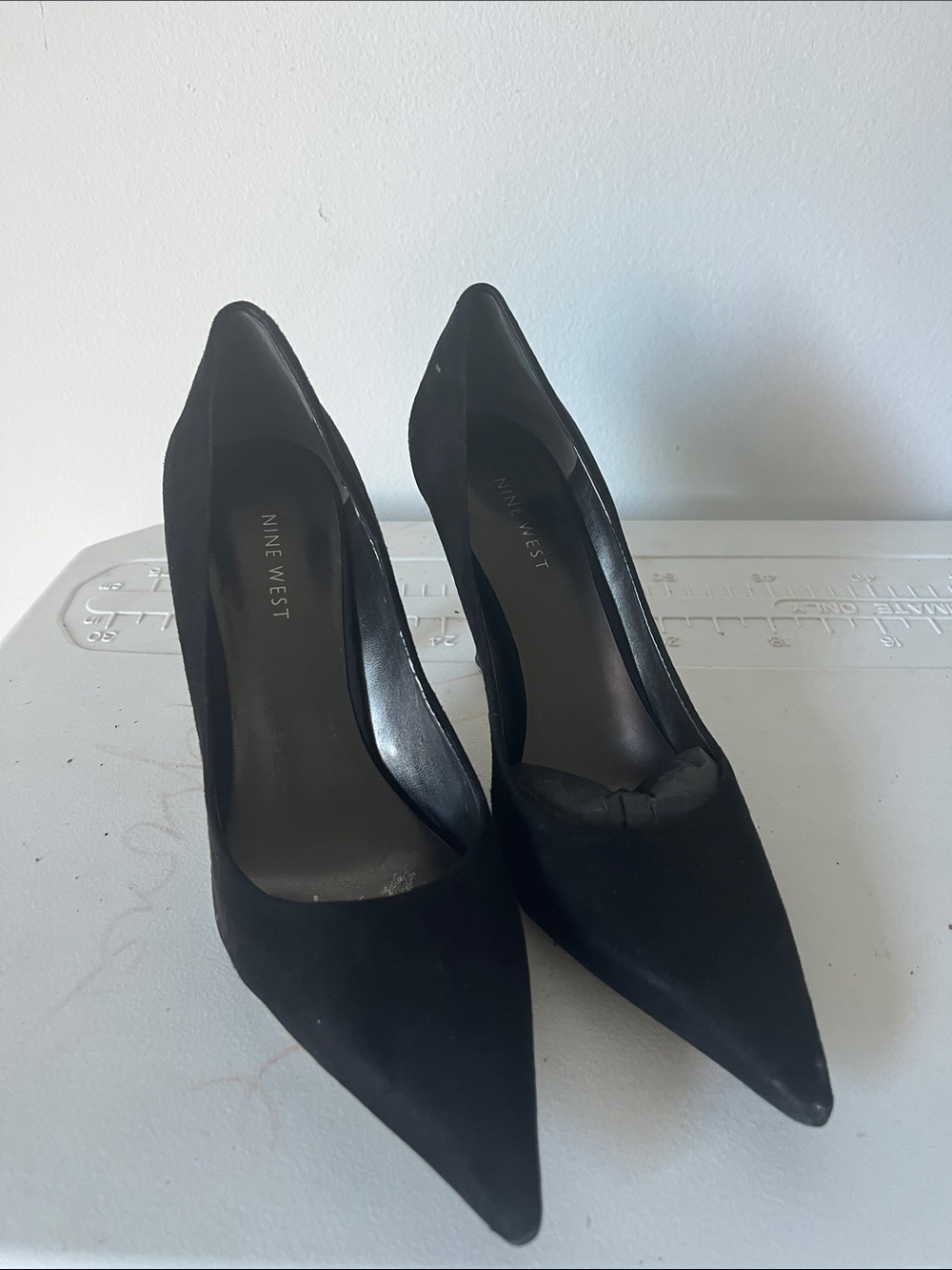 Nine West Black Pointed-Toe Suede Heels